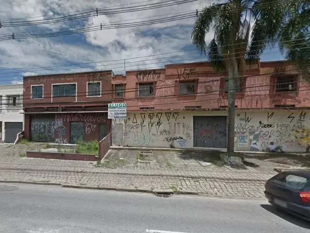 Terreno com 1424m², para alugar, no bairro Novo Mundo em Curitiba