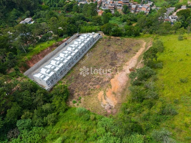 Terreno com 2413m², à venda, no bairro Chácara do Solar II (Fazendinha) em Santana de Parnaíba