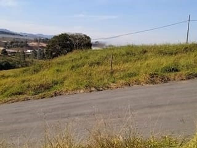 Terreno com 200m², à venda, no bairro Loteamento Sierra em Extrema