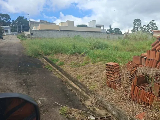 Terreno com 360m², à venda, no bairro Residencial Vale das Emas em Bragança Paulista