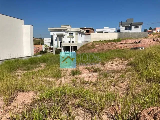 Terreno com 300m², à venda, no bairro Recanto dos Eucaliptos em São José dos Campos