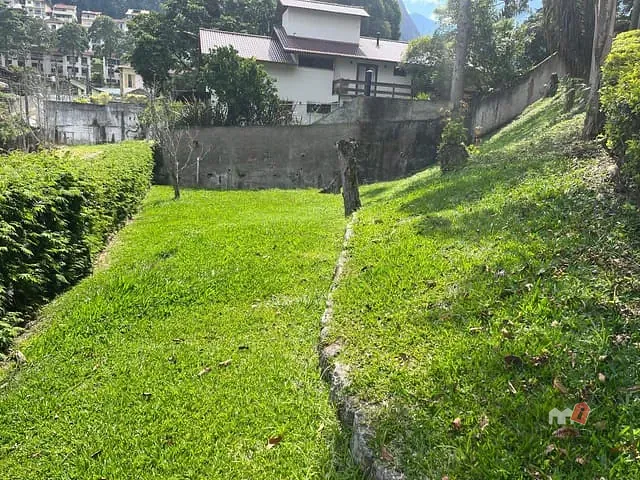 Terreno com 19899m², à venda, no bairro Retiro em Petrópolis