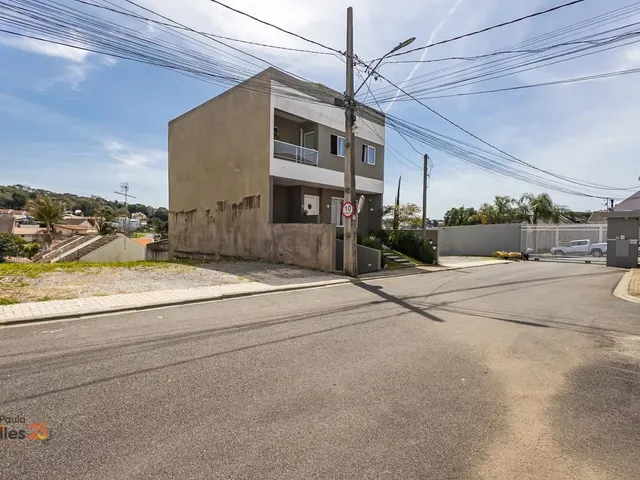 Terreno à venda, no bairro Santa Cândida em Curitiba