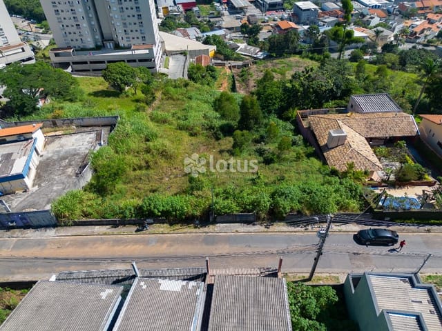 Terreno com 1800m², à venda, no bairro Polvilho em Cajamar