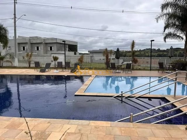 Terreno à venda, no bairro Vale dos Cristais em Taubaté