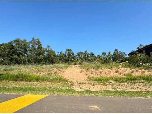 Terreno com 2040m², à venda, no bairro Condomínio Terras de São José em Itu