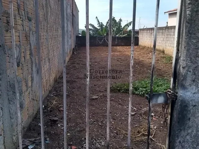 Terreno com 160m², à venda, no bairro Parque dos Príncipes em Jacareí