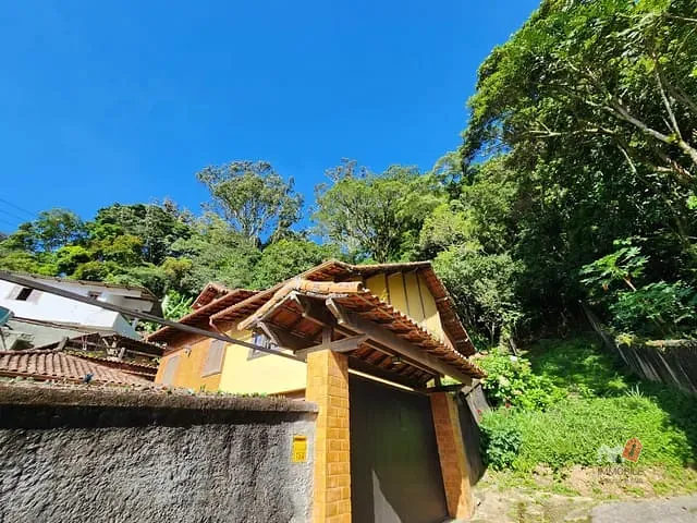 Terreno com 2600m², à venda, no bairro Morin em Petrópolis