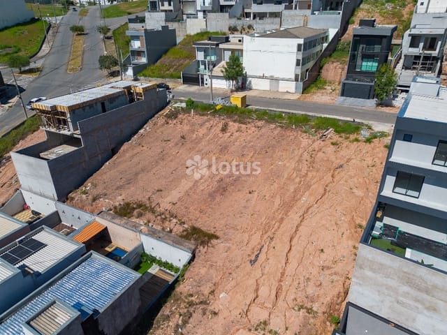 Terreno com 191m², à venda, no bairro Portais (Polvilho) em Cajamar