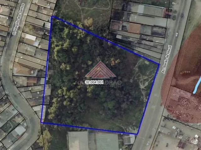 Terreno com 8232m², à venda, no bairro Jardim Itapeva em Mauá