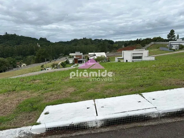 Terreno com 756m², à venda, no bairro Torrão de Ouro II em São José Dos Campos