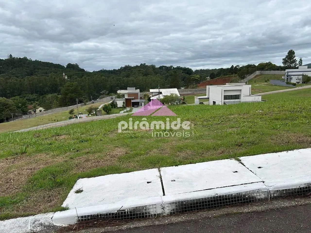 Terreno, 756 m² - Foto 2