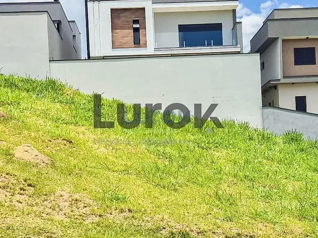Terreno com 300m², à venda, no bairro Vila Pagano em Valinhos