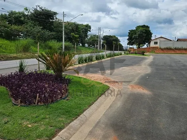 Terreno com 300m², à venda, no bairro Residencial Campo Camanducaia em Jaguariúna