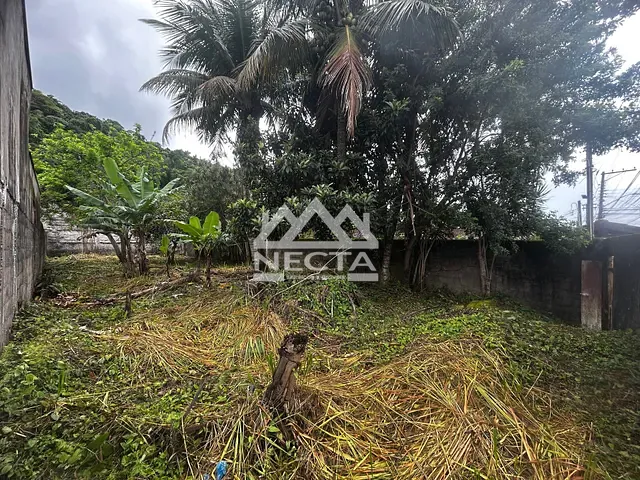 Terreno com 300m², à venda, no bairro Centro em Caraguatatuba