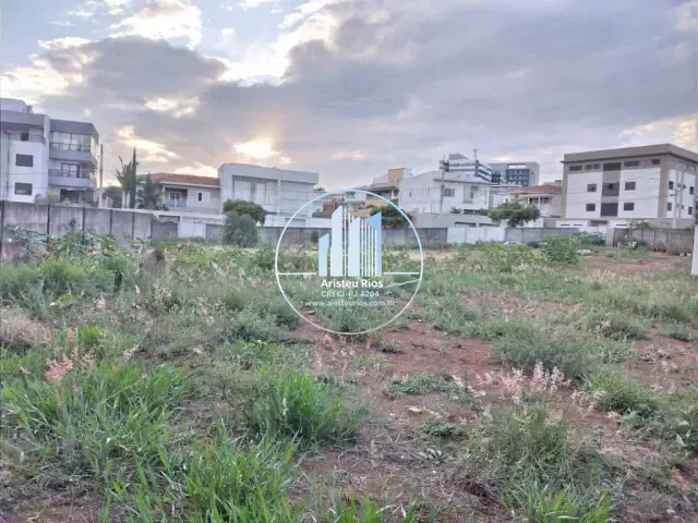 Terreno com 1802m², para alugar, no bairro Santa Rita I em Pouso Alegre