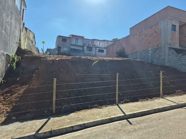 Terreno com 450m², à venda, no bairro Jardim Lago do Moinho em Bragança Paulista