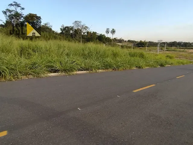 Terreno com 263m², à venda, no bairro Jardim Maria Cândida em Caçapava