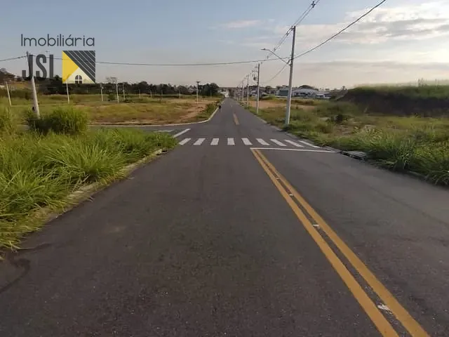 Terreno com 263m², à venda, no bairro Jardim Maria Cândida em Caçapava