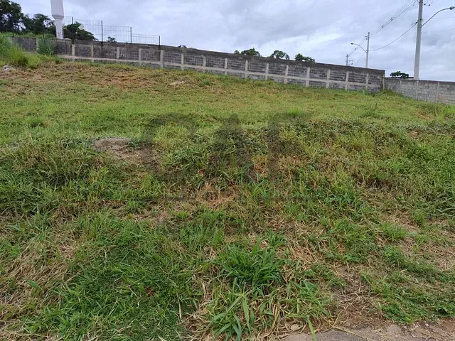 Terreno com 250m², à venda, no bairro Nova Jaguariúna em Jaguariúna