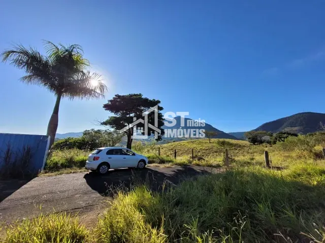 Terreno com 602m², à venda, no bairro Jardim Mantiqueira II em Andradas
