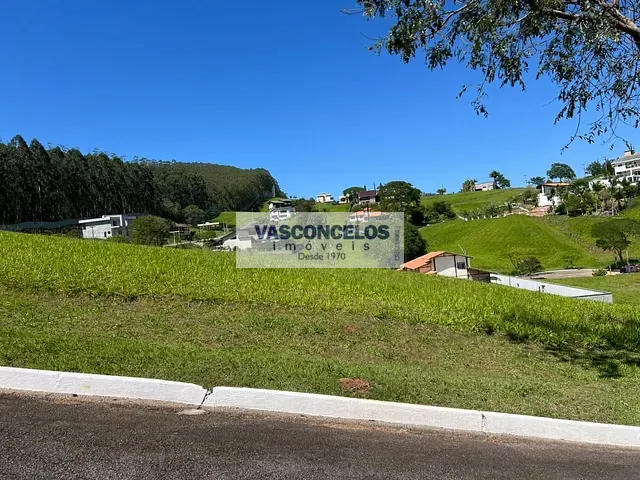Terreno com 1082m², à venda, no bairro Rio Claro em Paraibuna