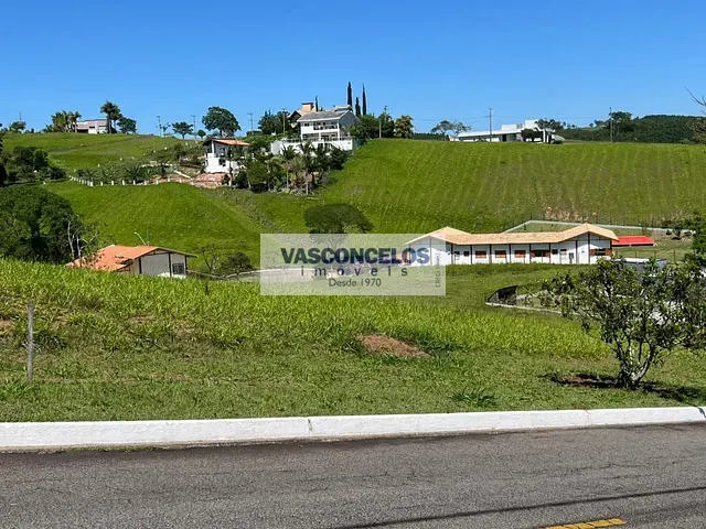 Terreno com 1082m², à venda, no bairro Rio Claro em Paraibuna