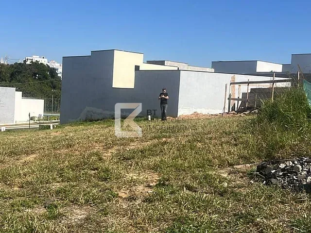 Terreno com 216m², à venda, no bairro Vila Rubens em Indaiatuba