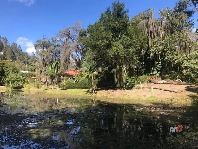 Terreno com 9294m², à venda, no bairro Carangola em Petrópolis