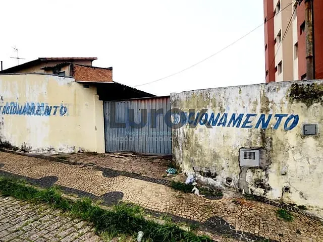 Terreno com 300m², à venda, no bairro Vila Clayton em Valinhos