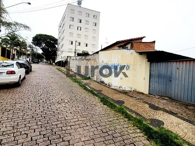 Terreno com 300m², à venda, no bairro Vila Clayton em Valinhos