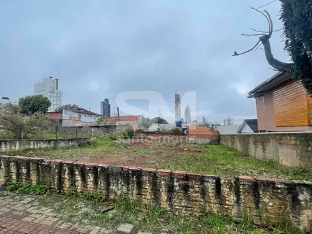 Terreno com 382m², à venda, no bairro Presidente Médici em Chapecó