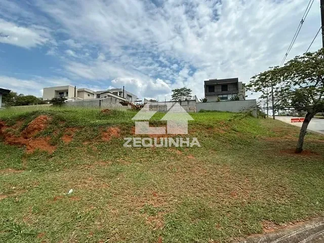 Terreno com 729m², à venda, no bairro Jardim Do Golf I em Jandira