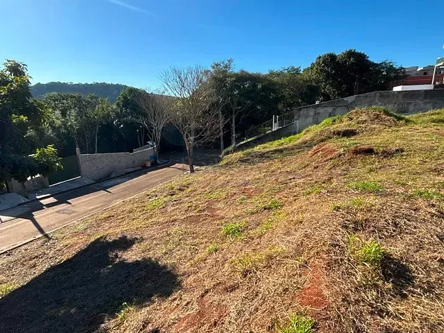 Terreno com 250m², à venda, no bairro Ypê em Piracaia