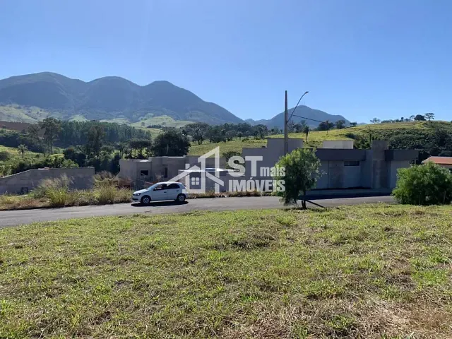Terreno com 293m², à venda, no bairro Parque São Cristovão em Andradas