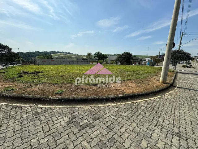Terreno com 580m², à venda, no bairro Piedade em Caçapava