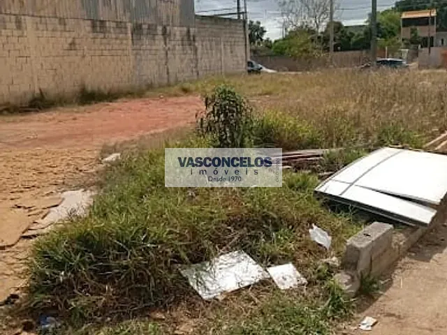 Terreno com 344m², à venda, no bairro Jardim Santa Júlia em São José dos Campos