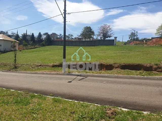Terreno com 2595m², à venda, no bairro Chácara São Félix em Taubaté