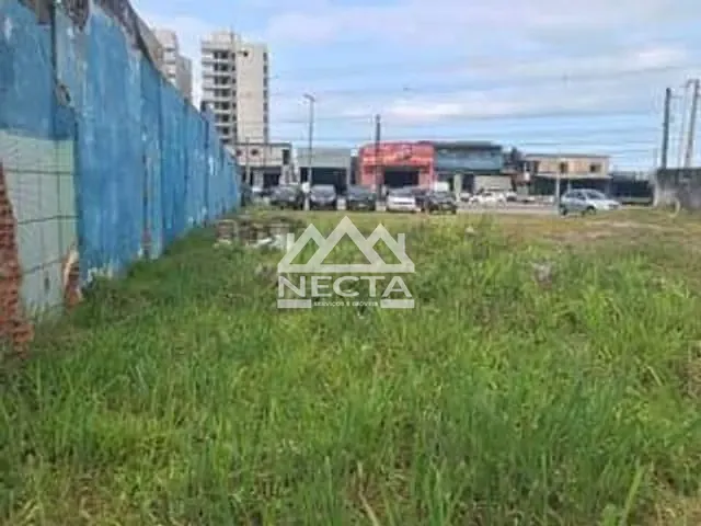 Terreno com 832m², à venda, no bairro Jardim Britânia em Caraguatatuba