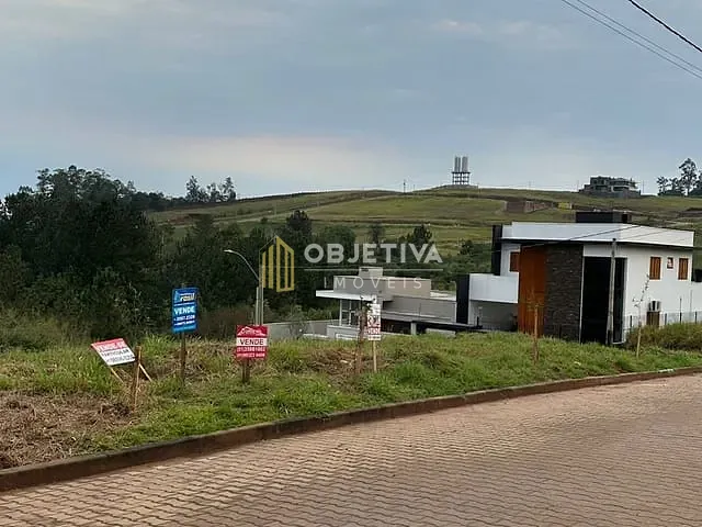 Terreno com 306m², à venda, no bairro Quatro Colonias em Campo Bom