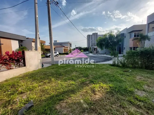 Terreno com 392m², à venda, no bairro Jardim Jacinto em Jacareí