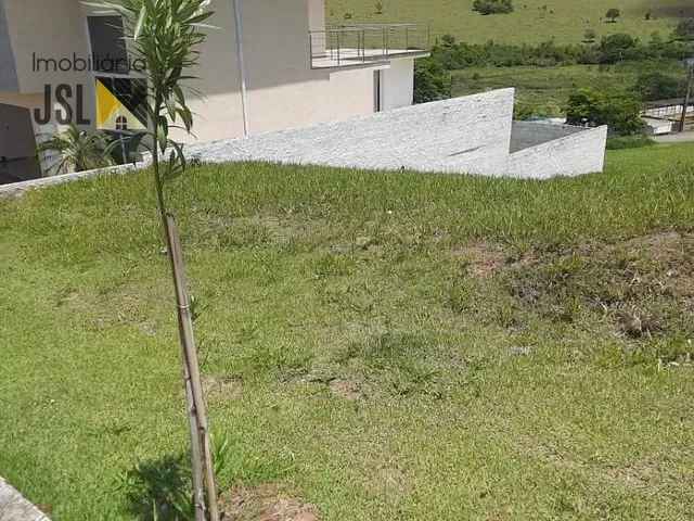 Terreno com 384m², à venda, no bairro Bella Vittá em Caçapava