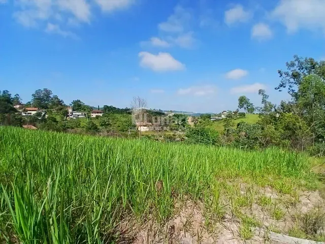 Terreno com 1800m², à venda, no bairro Jardim Costão em Santa Branca