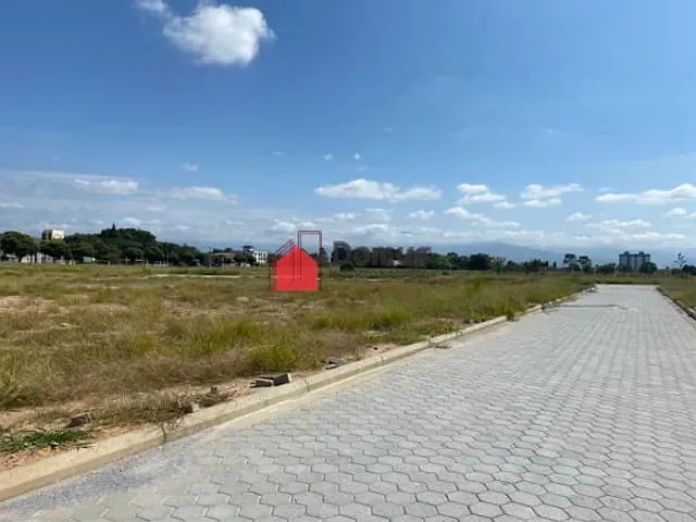 Terreno com 175m², à venda, no bairro Moreira César em Pindamonhangaba