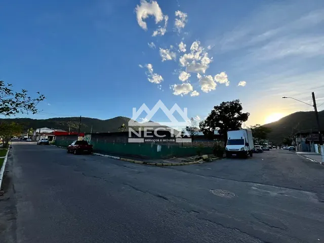 Terreno com 1500m², à venda, no bairro Estufa II em Ubatuba