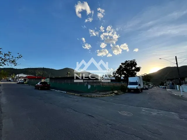 Terreno com 1500m², à venda, no bairro Estufa II em Ubatuba