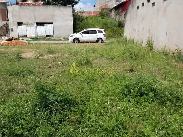 Terreno com 250m², à venda, no bairro Conjunto Residencial Araretama em Pindamonhangaba