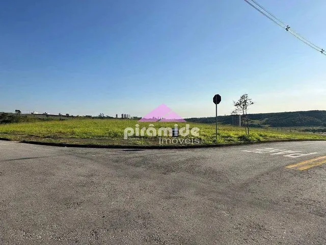 Terreno com 732m², à venda, no bairro Jardim Portugal em São José Dos Campos