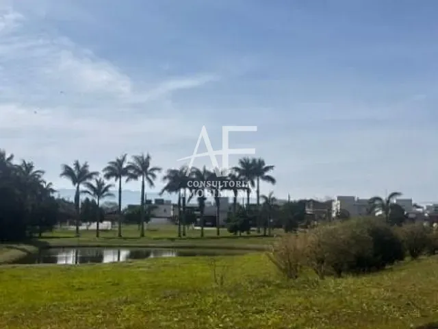 Terreno com 356m², à venda, no bairro Parque Senhor do Bonfim em Taubaté