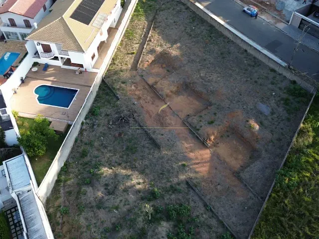 Terreno com 645m², à venda, no bairro Vila Santista em Atibaia